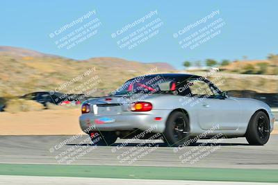 media/Dec-13-2025-Extreme Speed (Sat) [[d129ecb0b9]]/Beginner/Session 2 (Turn 4)/